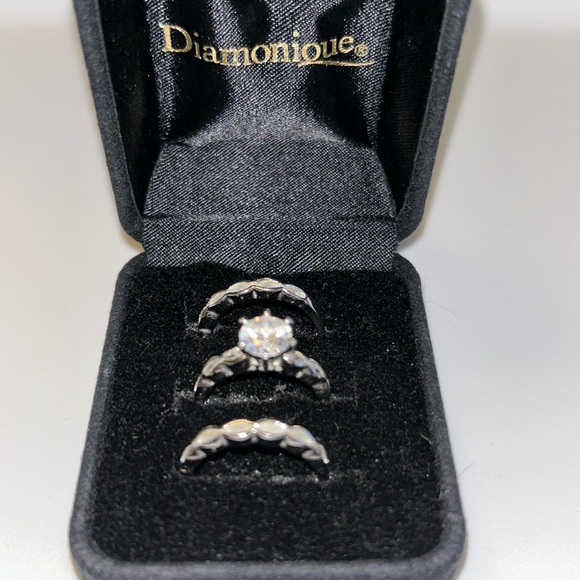 Diamonique 3-Piece Bridal Set size 6 - Picture 2 of 14